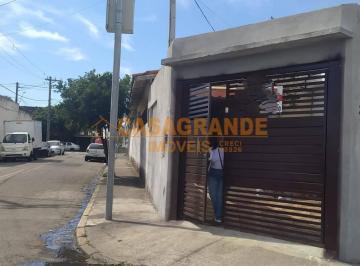Casa · 200m² · 2 Quartos · 5 Vagas · Casa reformada com 02 quartos a Venda no Jardim Ismênia