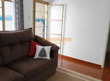 Casa · 70m² · 2 Quartos · 2 Vagas · Casa com 2 quartos Jardim Ismênia