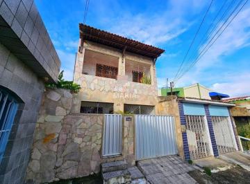 Casa de 5 quartos, Gravatá · Casa fora de condomínio com 05 quartos próxima ao centro da cidade à venda em Gravatá/PE!