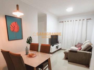 Apartamento · 47m² · 2 Quartos · 1 Vaga · Apartamento com 2 quartos Max clube