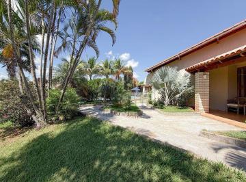Casa de 6 quartos, Brasília · EXCLUSIVA! CASA TÉRREA | AMPLO TERRENO | LAZER COMPLETO | EXCELENTE LOCALIZAÇÃO