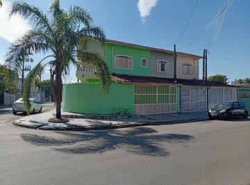 Casa de 3 quartos, Praia Grande · Sobrado Geminado, situada no bairro Vila Caiçara, possuindo 02dormitórios