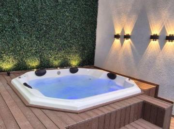 Casa de 3 quartos, Uberlândia · Casa à venda no bairro Jardim Botânico, Uberlândia.