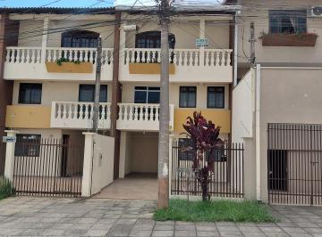 Casa de 3 quartos, Curitiba · Sobrado triplex bairro Novo Mundo