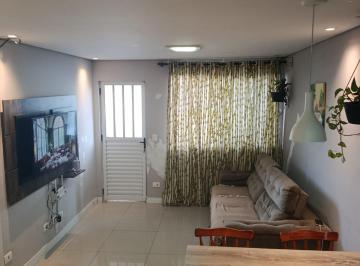 Casa de 3 quartos, Campo Largo · Linda casa em condomínio fechado em Campo Largo