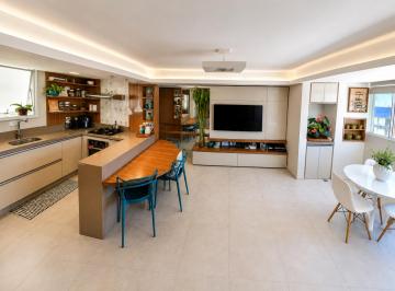 Apartamento de 2 quartos, Curitiba · Apartamento reformado e moderno no Colina Ecoville — luz natural, conforto e condomínio clube