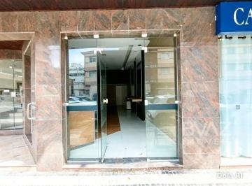 1001537411.jpg · Salão comercial à Venda, Centro, Cabo Frio, RJ