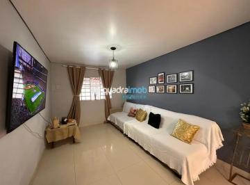 Casa de 4 quartos, Guará · Casa de 4 quartos no Guará I com 2 vagas de garagem cobertas