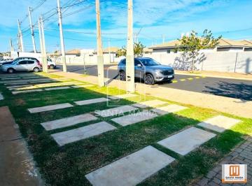 Garagem/estacionamento · Casa (térrea na rua) 2 dormitórios/suite, cozinha planejada, portaria 24 horas, em condomínio fechad