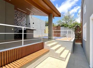 Casa · 240m² · 3 Quartos · 4 Vagas · Fantástica Casa à Venda- 03 Suítes- 240 m²- Vinhedo SP
