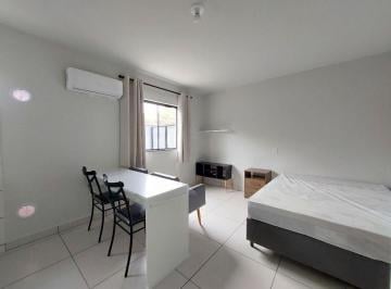 Peça central · Apartamento Kitchenette/Studio por R$1.550 + taxas/mensal em Bom Retiro - J...