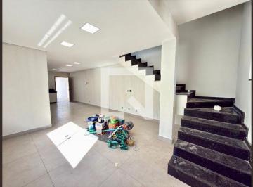 Casa · 140m² · 3 Quartos · 2 Vagas · Casa para Aluguel - California, 3 Quartos,  140 m² - Belo Horizonte