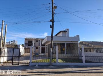 Casa · 200m² · 3 Quartos · 2 Vagas · Casa 3 dormitórios para locação próximo ao Bistek de Torres RS