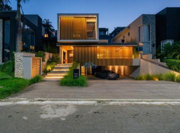 imagem · Casa à venda em Barueri, Tamboré, com 4 suítes, com 456 m², Villa Solaia Residencial