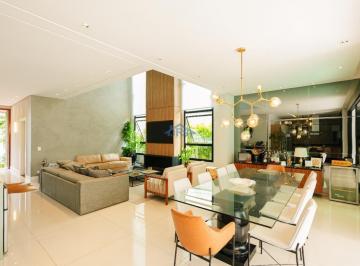 imagem · Casa à venda e para alugar em Santana de Parnaíba, Alphaville, com 4 suítes, com