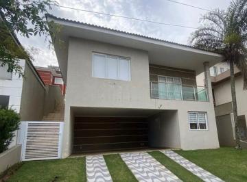 1fe28f51-f4e1-46a4-bdec-3fcabdf2277d · Casa no condomínio TERRAS DE SÃO FRANCISCO para venda com 3 quartos, sendo 3 suítes, 185m²