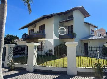 Casa · 238m² · 5 Quartos · Casa para aluguel - no Córrego Grande