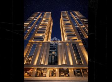 Apartamento · 130m² · 3 Quartos · 2 Vagas · Apartamento Mobiliado com 3 Suítes a 250 m da Praia do Perequê