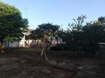 Terreno · 332m² · Terreno plano com 331m2 em bairro perto do centro.