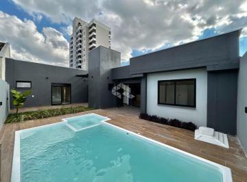 Casa · 190m² · 4 Quartos · 1 Vaga · Casa de alto padrão no Centro de Estância Velha
