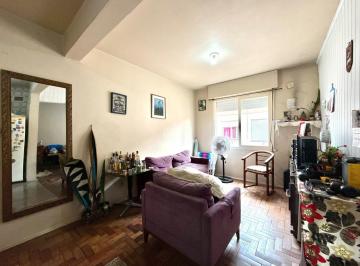 Apartamento · 30m² · 1 Quarto · JK/Kitnet à Venda no Jardim Leopoldina em Porto Alegre - 30m², Condomínio Fechado e Ótima Localizaçã
