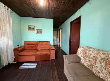 Casa · 62m² · 3 Quartos · 7 Vagas · Casa a venda de 3 quartos, 7 vagas para carros no bairro Santa Fé em Porto Alegre- RS.