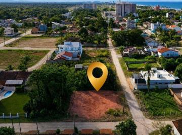 Terreno · 126m² · Terreno aterrado á 400 metros da praia com 126m² em Itapoá SC!
