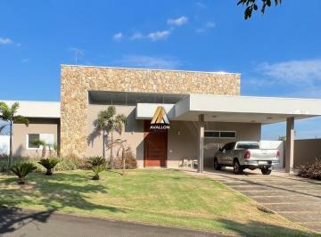 Casa · 380m² · 4 Quartos · 4 Vagas · Casa de Condomínio para venda em Condomínio Plazza Ville de 380.00m² com 4 Quartos, 2 Suites e 4 Gar