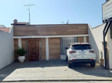 Casa · 130m² · 4 Quartos · 2 Vagas · Casa para venda em Jardim Itália de 130.00m² com 4 Quartos, 1 Suite e 2 Garagens