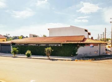 Casa · 141m² · 3 Quartos · 2 Vagas · Casa para venda em Jardim Europa de 141.00m² com 3 Quartos, 1 Suite e 2 Garagens