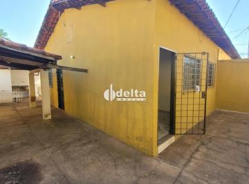 Casa · 115m² · 2 Quartos · 2 Vagas · Casa residencial com 2 quartos disponível para locação no bairro Santa Mônica em Uberlândia-MG
