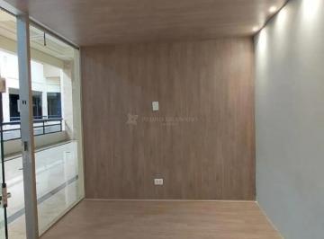 Comercial · 47m² · 1 Vaga · Royal Plaza