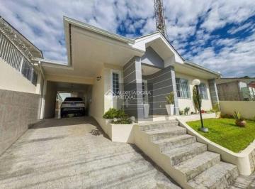 Casa · 168m² · 4 Quartos · 3 Vagas · Casa à venda na Carvoeira: espaço, conforto e localização privilegiada