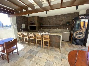 Apartamento · 77m² · 2 Quartos · 2 Vagas · Apartamento com 2 quartos sendo 1 suíte disponível para locação e venda no bairro Tubalina em Uberlâ