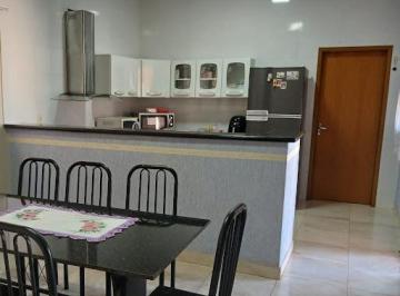 a0af5233625d915564ba74d2ba7d289fdf5d6be5 · Casa com 2 dormitórios à venda, 183 m² por R$ 600.000,00 - Centro - Macatuba/SP