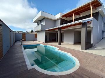 6975f15ecfe200fe28938549e89713405b800879 · CASA CONDOMINIO FECHADO