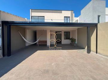 Casa de 5 quartos Venda R$ 1.199.000 · Casa Reformada com 4 Suítes - QE 19 | GUARÁ II