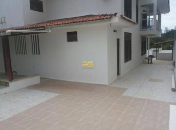 Casa · 250m² · 5 Quartos · 4 Vagas · Casa 250m² 5 quartos sendo 3 suítes no Altiplano Cabo Branco para Alugar