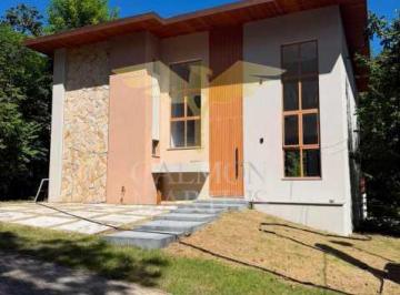Casa · 300m² · 4 Quartos · 2 Vagas · CASA DUPLEX 4 SUÍTES, 261,58M² NA RESERVA SAPIRANGA - PRAIA DO FORTE