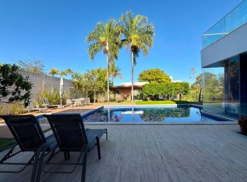 Casa de 5 quartos, Brasília · Seu novo lar espera por você na SMDB, Lago Sul.