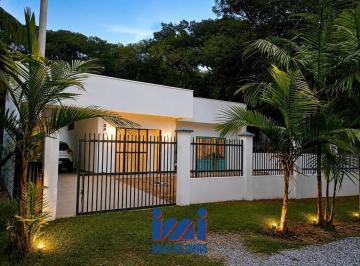Casa · 123m² · 3 Quartos · 3 Vagas · Casa moderna com espaço de terreno a venda