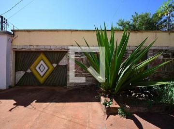 Casa · 200m² · 3 Quartos · 5 Vagas · Casa para Aluguel - Santa Lucia, 3 Quartos,  200 m2 - Goiânia
