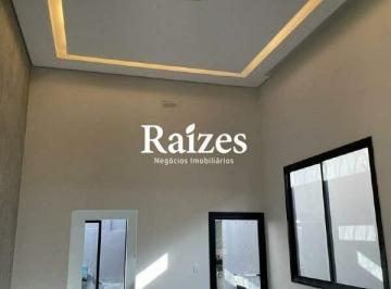 Casa · 144m² · 3 Quartos · 3 Vagas · Casa com 3 quartos sendo 1 suíte no Aclimação em Uberlândia