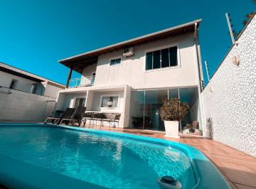 Casa · 209m² · 4 Quartos · 2 Vagas · Venda | Casa 4 quartos (3 suítes)