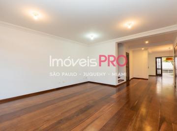 Casa · 239m² · 3 Quartos · 3 Vagas · Casa de vila  239m² com 3 quartos, sendo 1 suíte,
