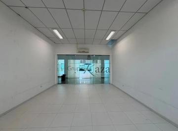 Comercial · 39m² · Oportunidade - Loja em Condomínio Comercial - Galeria Esplanada - Jardim Esplanada - 39,50m².