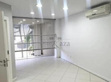 Comercial · 300m² · 2 Vagas · Oportunidade - Galpão Comercial - Parque Industrial - 340m².
