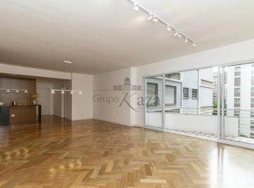 Apartamento · 170m² · 3 Quartos · 1 Vaga · Apartamento - Jardim América - 3 Suítes - 170m².