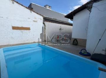 Casa · 153m² · 3 Quartos · 4 Vagas · Espaçosa Casa Térrea 3 Quartos à Venda no Maracanã, Praia Grande