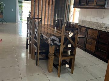 Casa · 217m² · 3 Quartos · 3 Vagas · Casa em Jaguaruna - Balneário Campo Bom